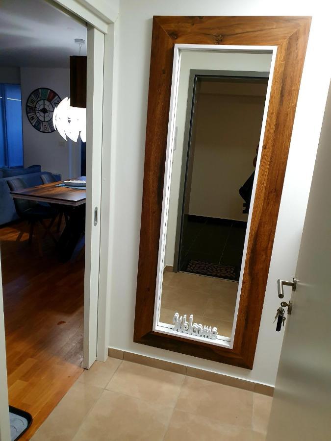 Apartment Polonia Копер Екстер'єр фото